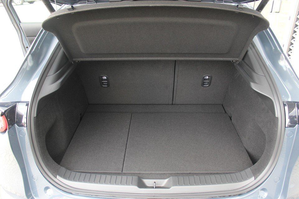 Fahrzeugabbildung Mazda CX-30 2025 M-Hybrid Homura G-140 AT *sofort* NAV