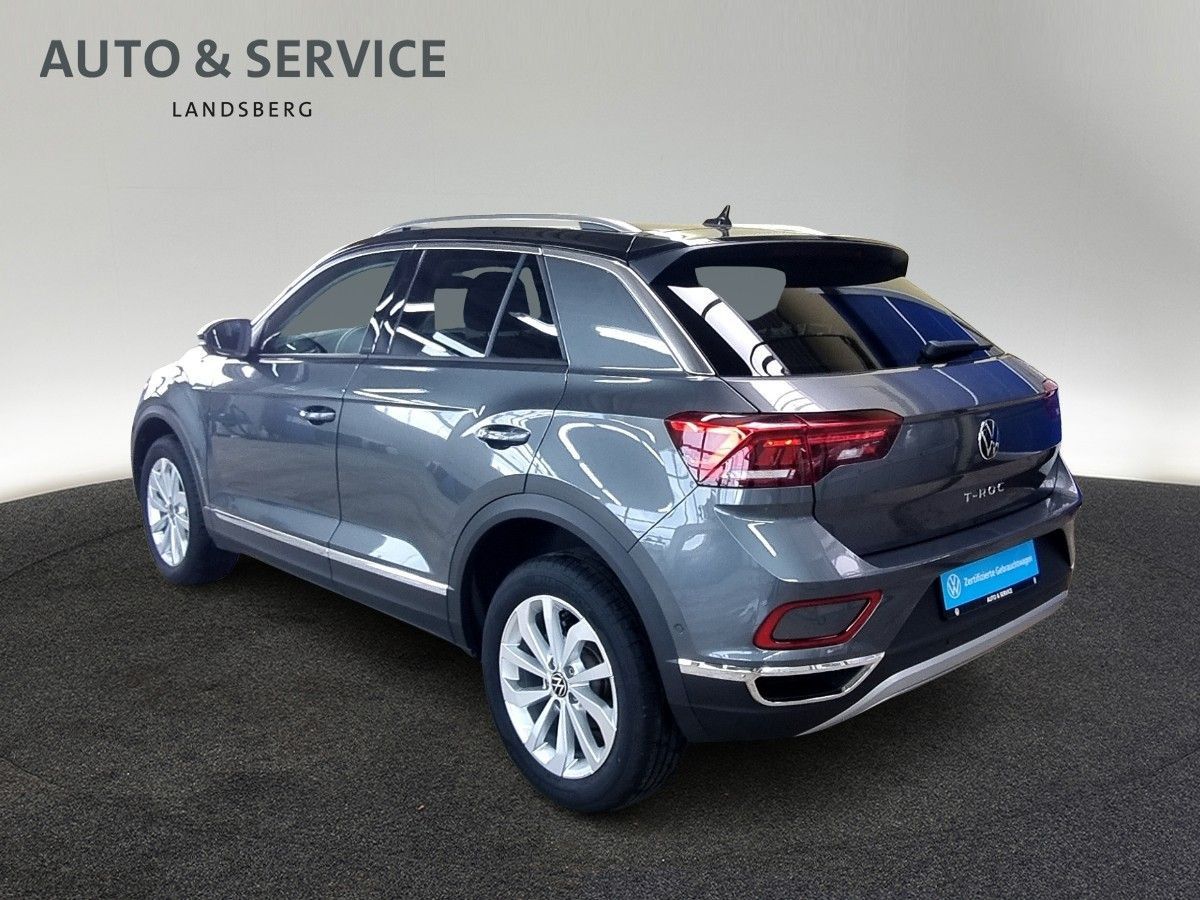 Volkswagen T-Roc 1.5 TSI Style DSG foto 2