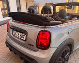 MINI Cooper Cabrio John Cooper Works Paket Trim  - MINI Cooper Cabrio: Works
