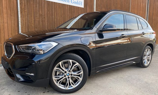 BMW X1 xDri 25e Sport Line T Leder AppleC Parkas AHK