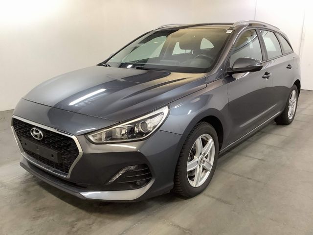 Hyundai i30 cw Trend*NAV*KAMERA*SHZ*ANDROID*APPLE*