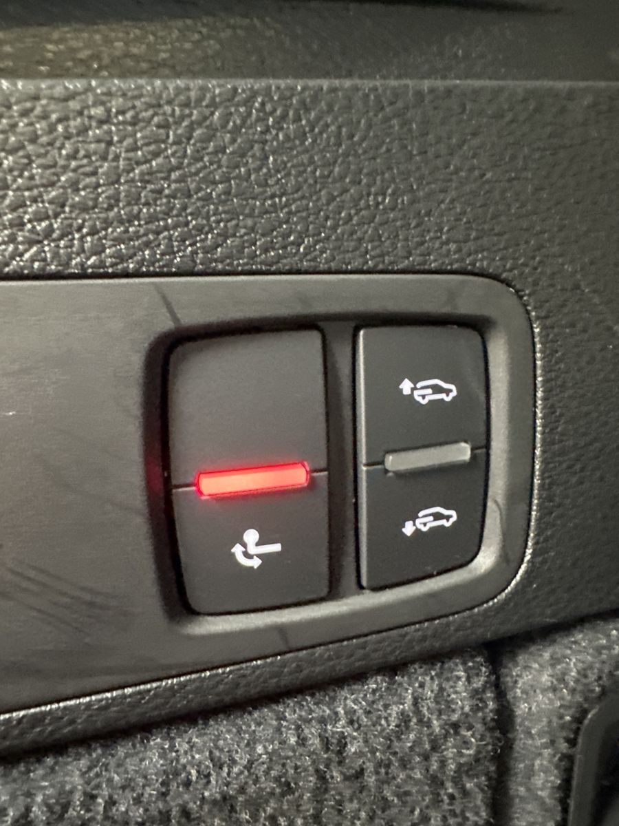 Fahrzeugabbildung Audi Q5 50 TFSIe Quattro NAV+LED+AHK+PANO+LUFT+VCOCK