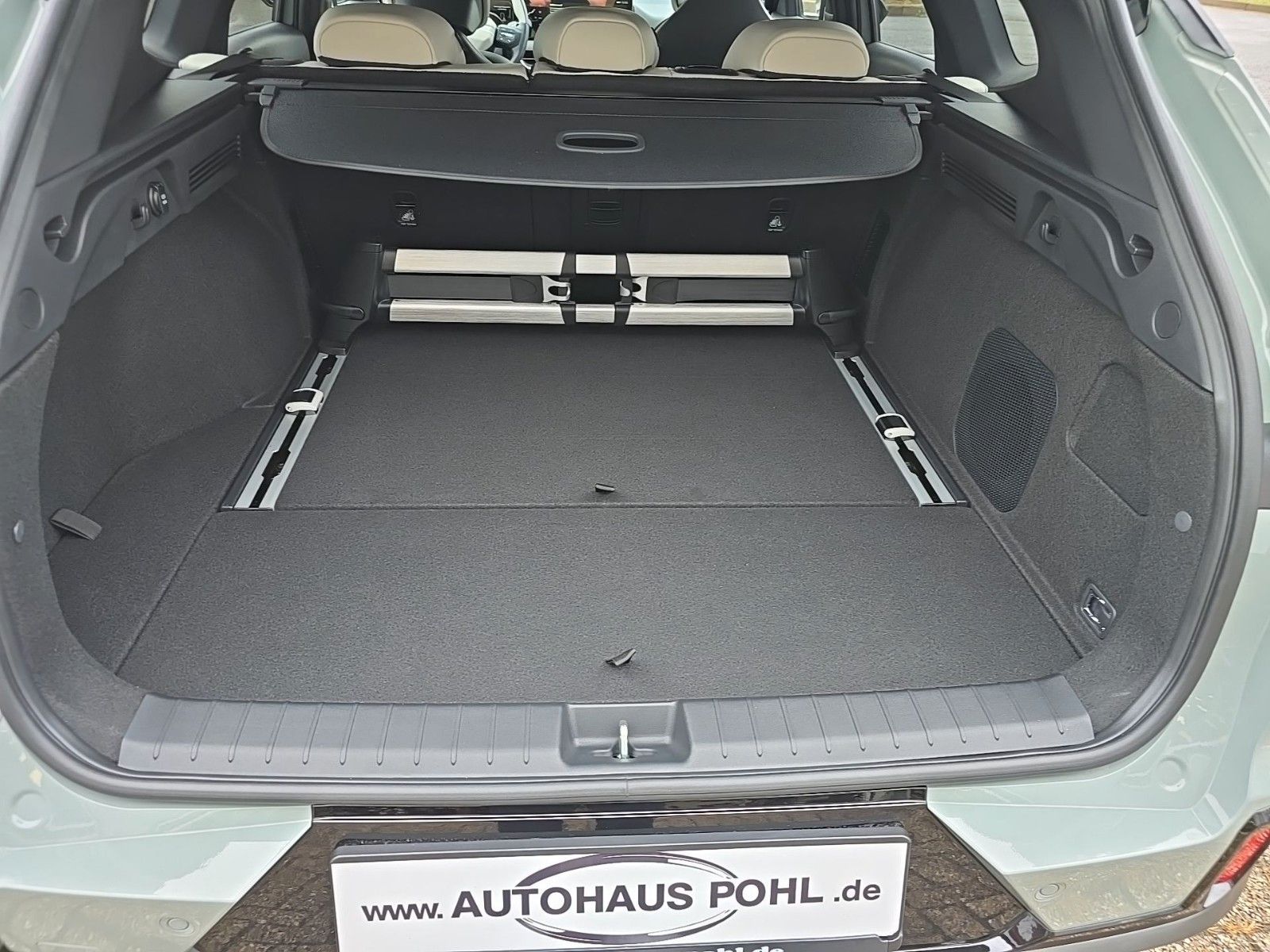 Fahrzeugabbildung Kia K4 SW 1.6T 180 DCT GTL DWP+ SZ SD 18 GD
