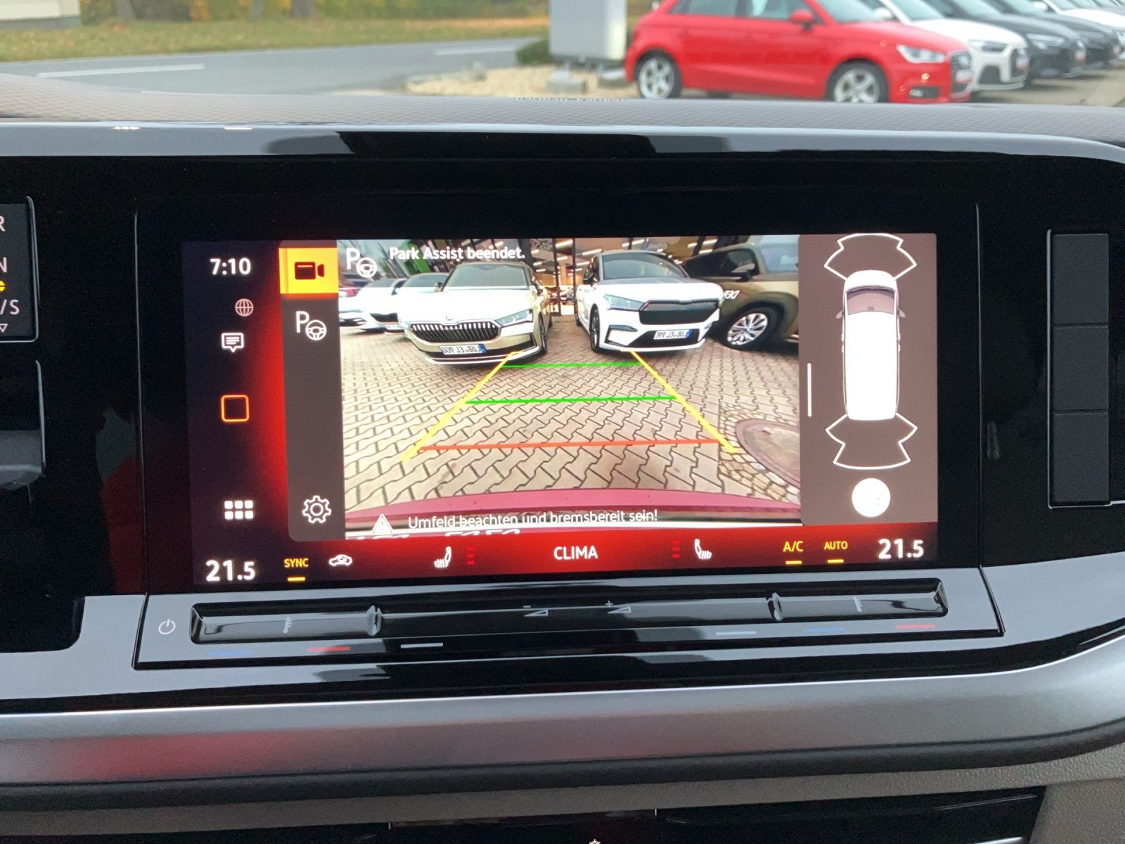 Fahrzeugabbildung Volkswagen T7 Multivan GOAL TDI DSG KLIMA, AHK, STANDH., DC