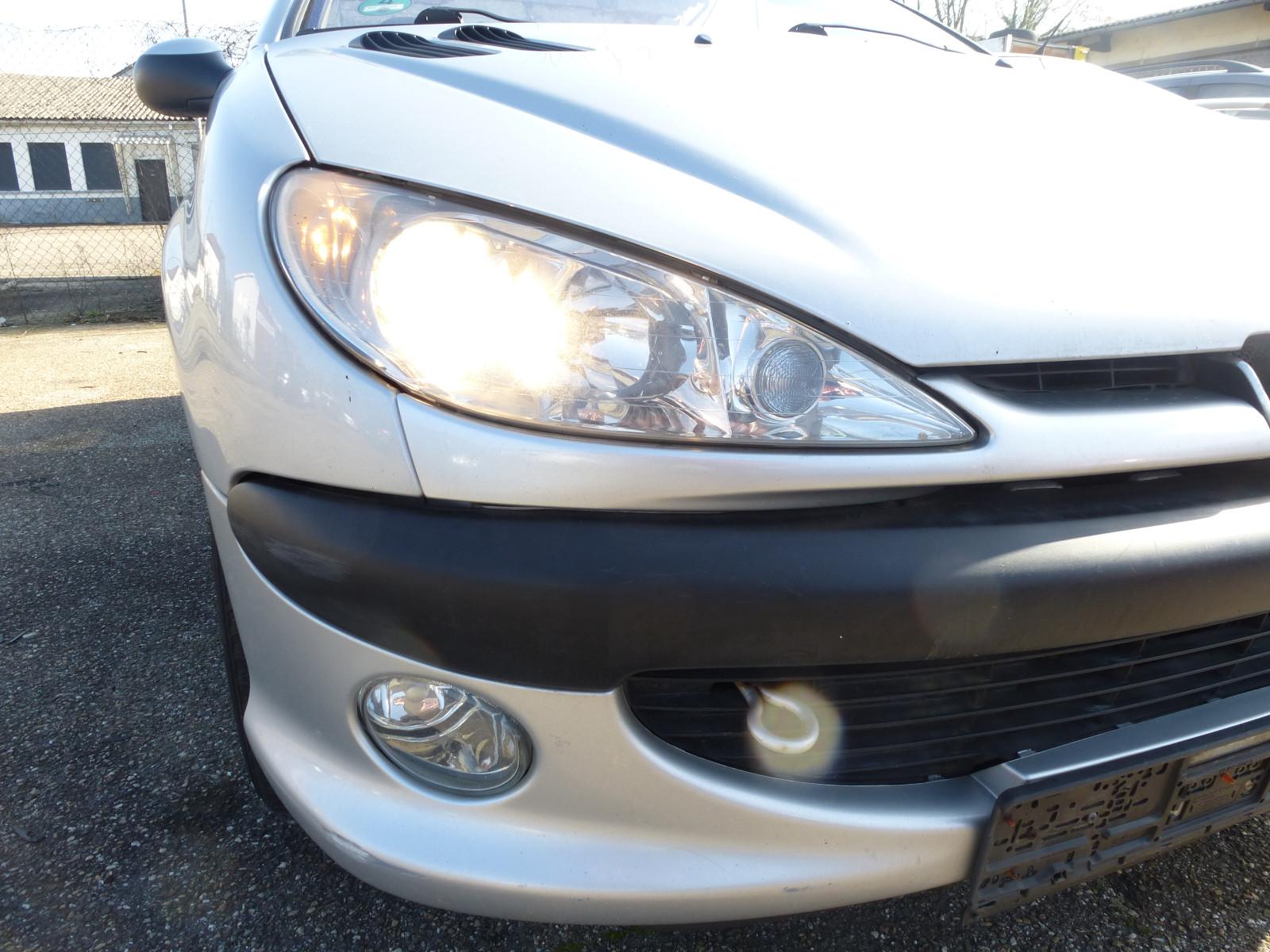 Peugeot 206 CC Platinum 110