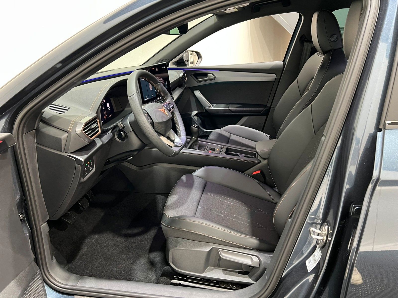 Fahrzeugabbildung CUPRA Leon Sportstourer 1.5 TSI - ACC - Keyless - AHK