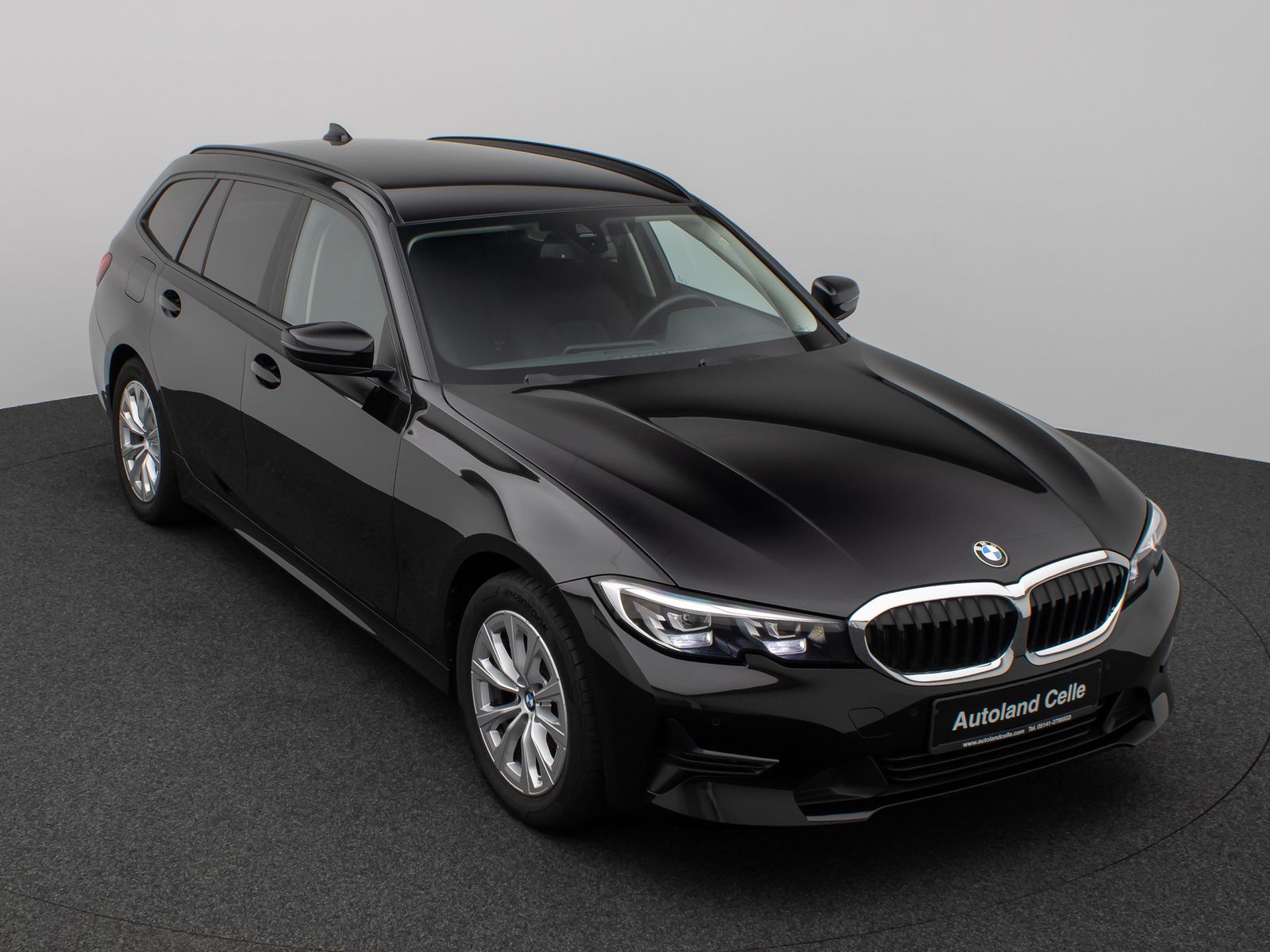 Fahrzeugabbildung BMW 320d DAB CockPitPr Lordos PDC Geschwindigkeitsre