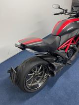 Ducati Diavel Carbon - DUCATI DIAVEL