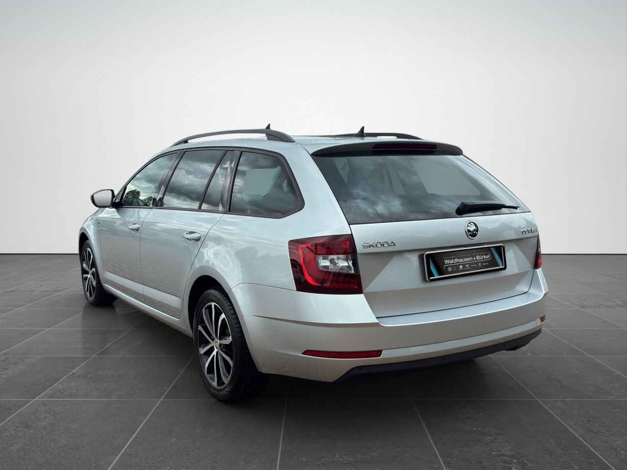 Skoda Octavia Kombi 2.0 TDI Soleil DSG+Navi+LED+KESSY foto 4