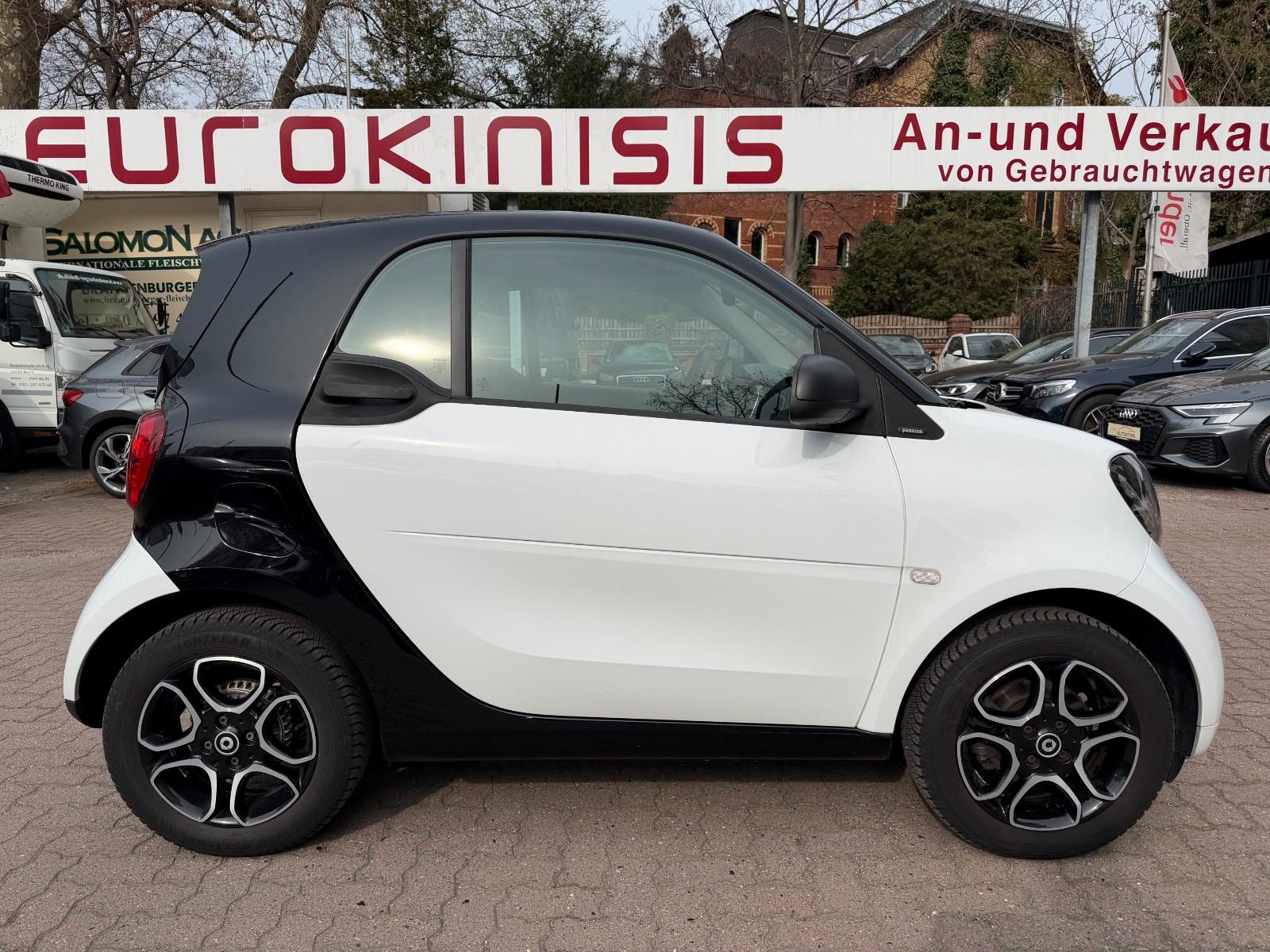 Smart fortwo TWIN passion*LED*KLIMA*PANO*NAVI*SHZ*