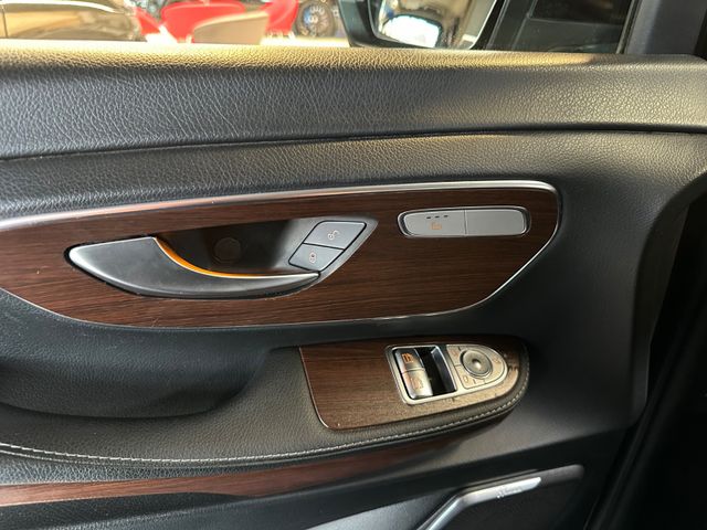 Mercedes-Benz V 300 d AVANTGARDE EDITION 4MATIC Lang