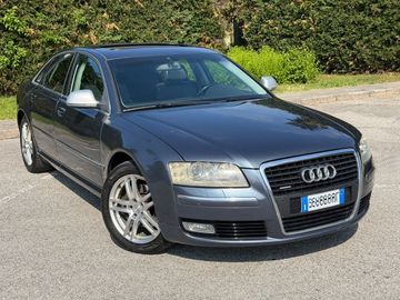 Audi A8 - 1