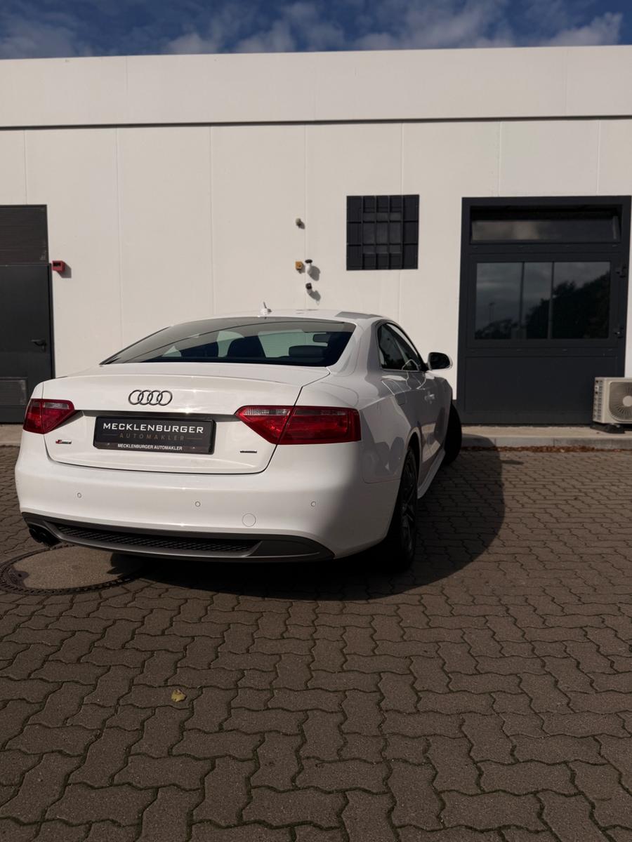Audi A5 Coupe 2.0 TFSI SHZ Bi-Color Leder Motor Neu