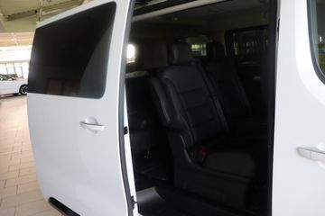 Fotografie 4 des Opel Zafira Life E 75-kWh M Tourer