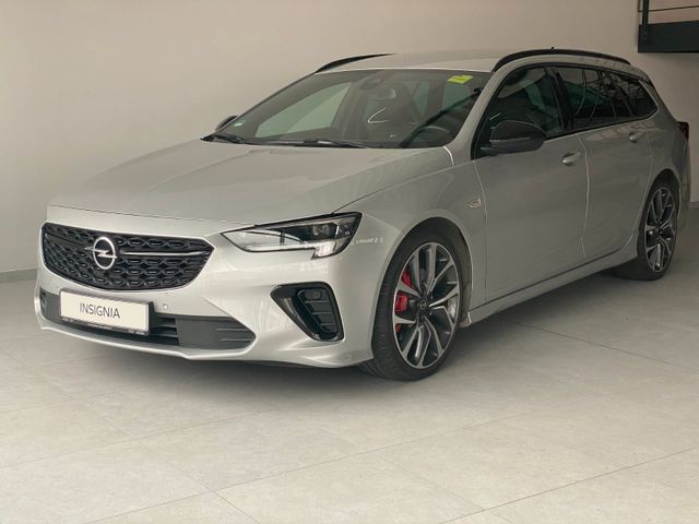 Insignia B Sports Tourer GSi 4x4