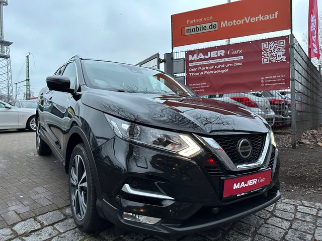 Nissan Qashqai N-Connecta 1.3 PANO* 360° KAMERA*AHK*LED