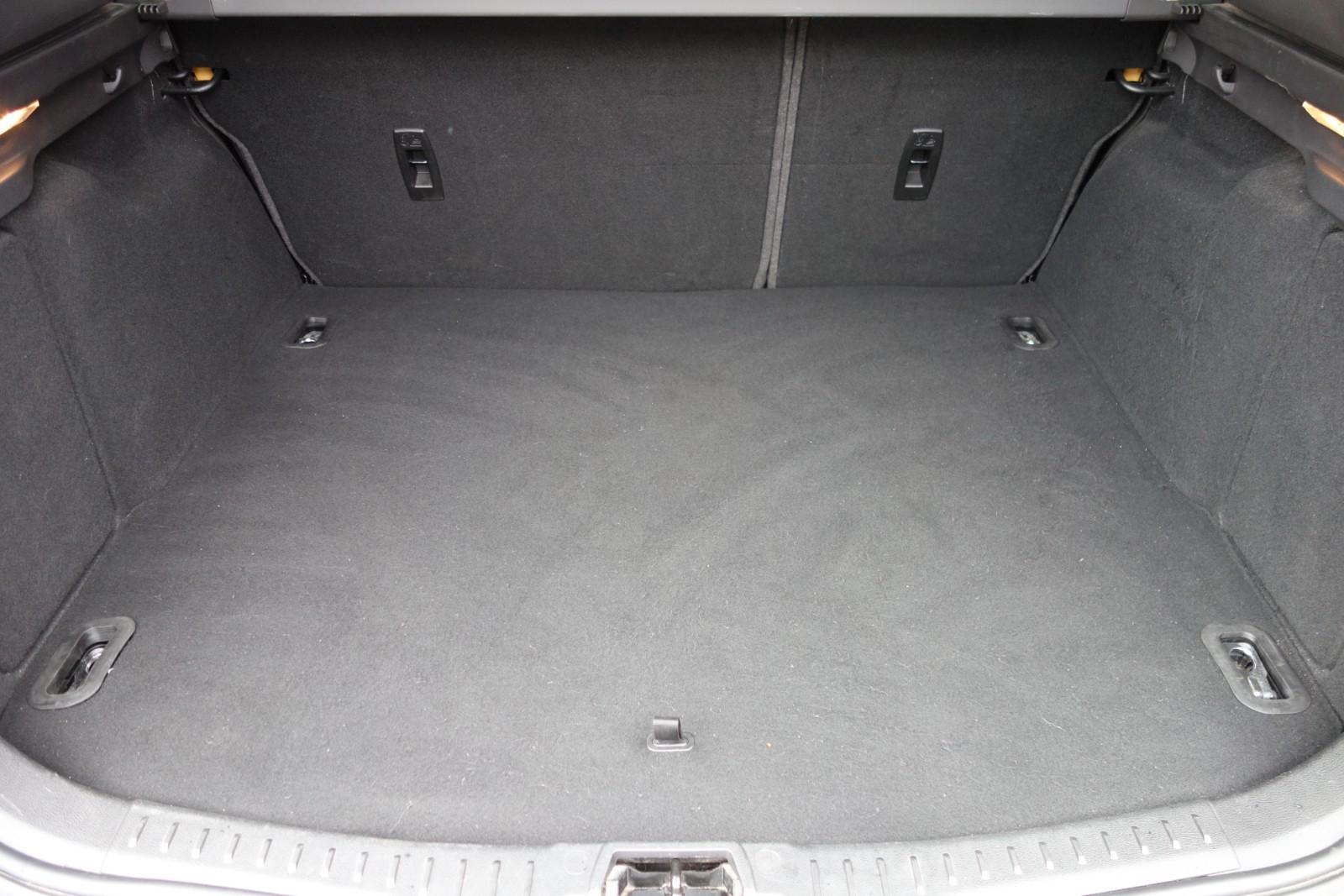 Ford Focus 2014 — photo 15