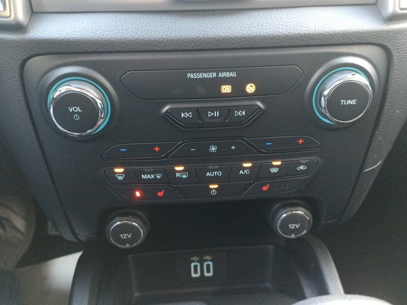 Fahrzeugabbildung Ford Ranger 2.0 TDCi Panther Limited 4x4 DoKa