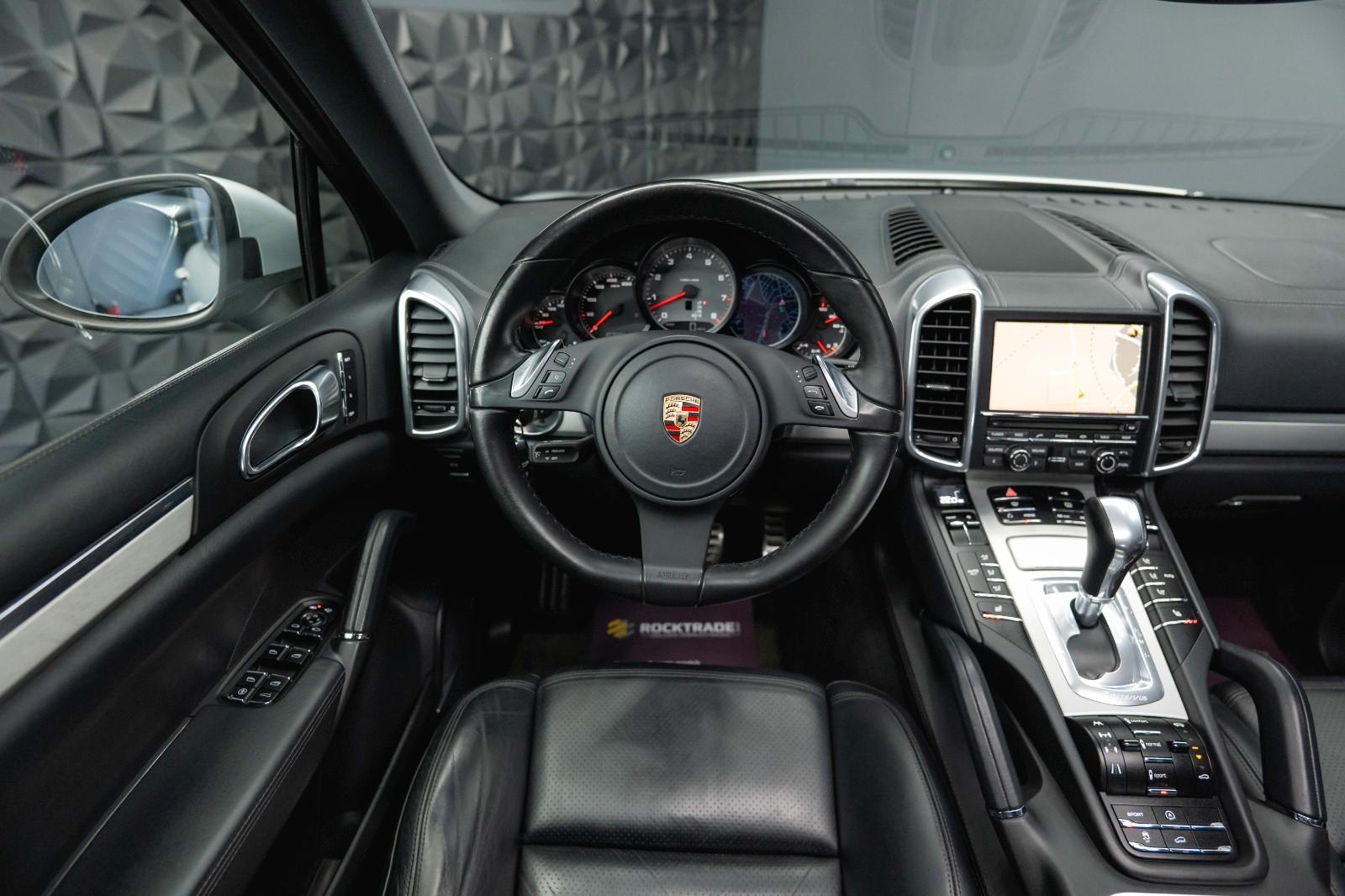 PORSCHE CAYENNE S 4.8 SPORT 400 ch 4X4 BVA - ECHAPPEMENT SPORT - RADAR DE RECUL - SONORISATION BOSE