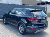 Hyundai Santa Fe Family 2WD (R-KAM/7SITZ/DAB - Hyundai SANTA FE: 2.7