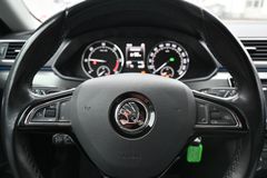 Fahrzeugabbildung Skoda Superb Combi Style 2.0 TDI DSG *AHK*NAVI*LED*