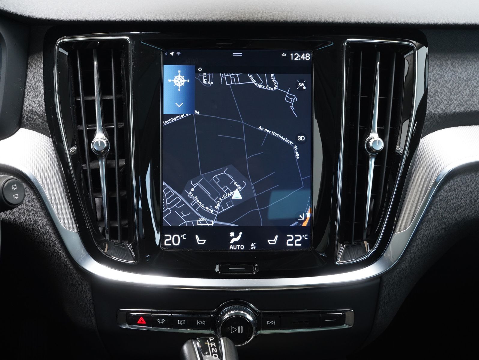 Fahrzeugabbildung Volvo V60 D4 AWD Inscription BLIS/INTELLISAFE/PANORAMA