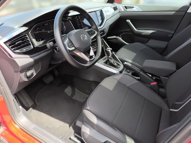 Fahrzeugabbildung Volkswagen Taigo 1.0 TSI OPF DSG Style IQ.LIGHT NAVI "PRO"