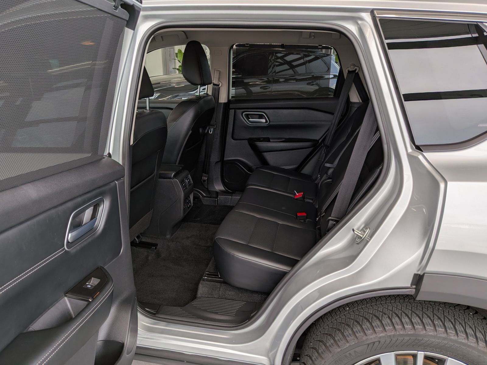 Fahrzeugabbildung Nissan X-Trail 1.5 e-Power e-4 Tekna Bose HUD LED+ 20"