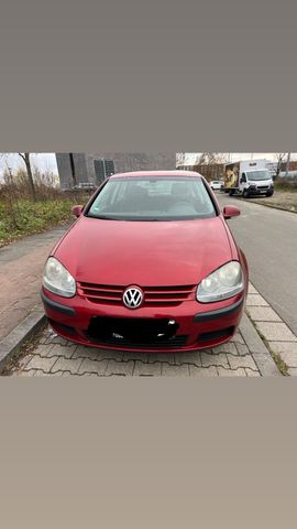 Volkswagen Golf 5 2004