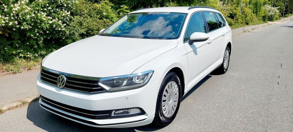 Image of Volkswagen Passat Variant