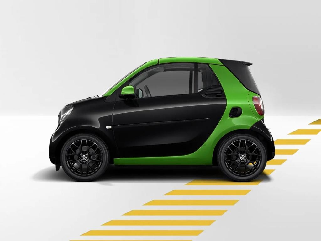 Smart EQ FORTWO PASSION COOL & AUDIO SHZ