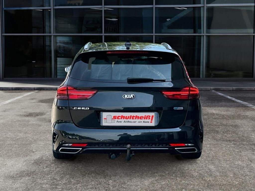 Fahrzeugabbildung Kia Ceed SW 1.6 GDI DCT OPF Plug-in-Hybrid Platinum