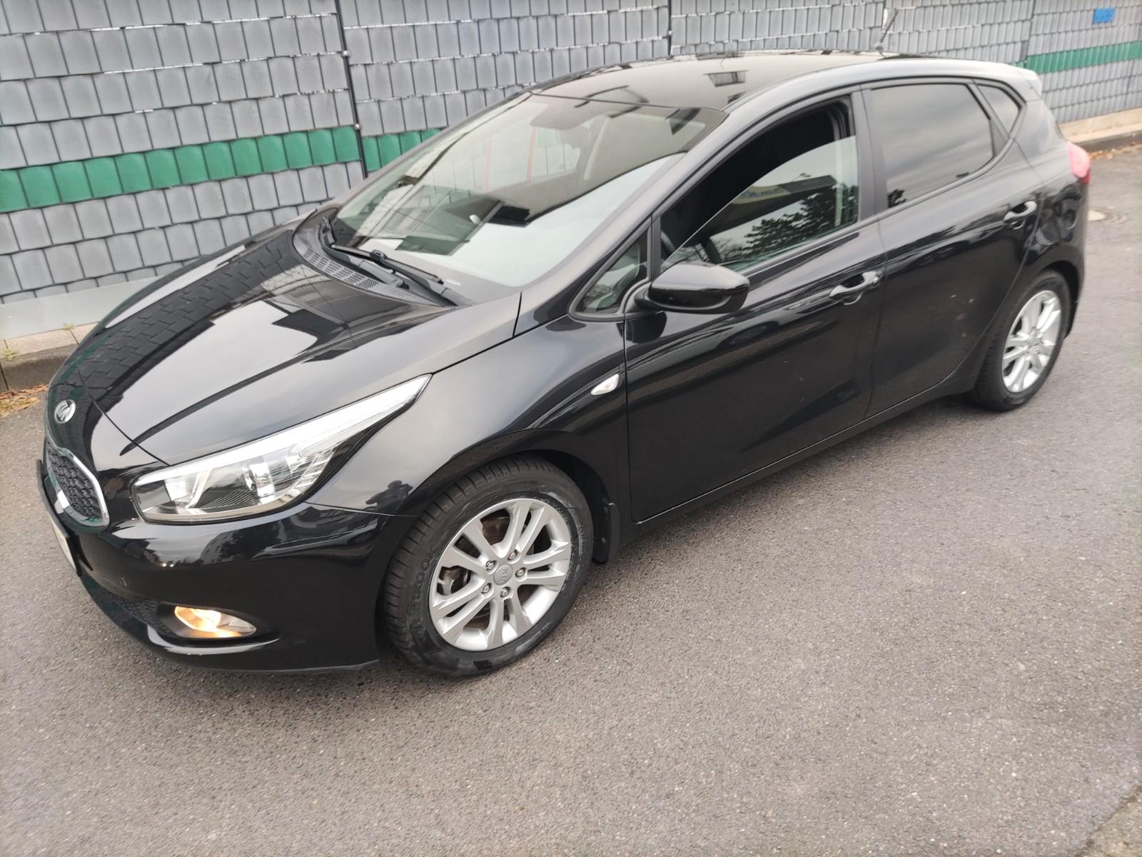 Kia cee'd / Ceed 1.4 CVVT Edition 7 AHK Scheckheft