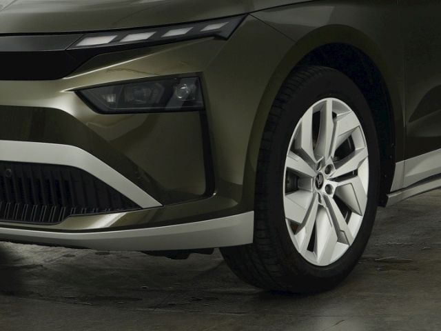 ENYAQ iV 60+LED+AHK+NAVI+LENKRADHEIZUNG+RÜCKFAHR