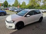 Volkswagen Golf VII Lim. Highline BMT=Leder-Kamera-AHK-= - Gebrauchtwagen in Lübeck