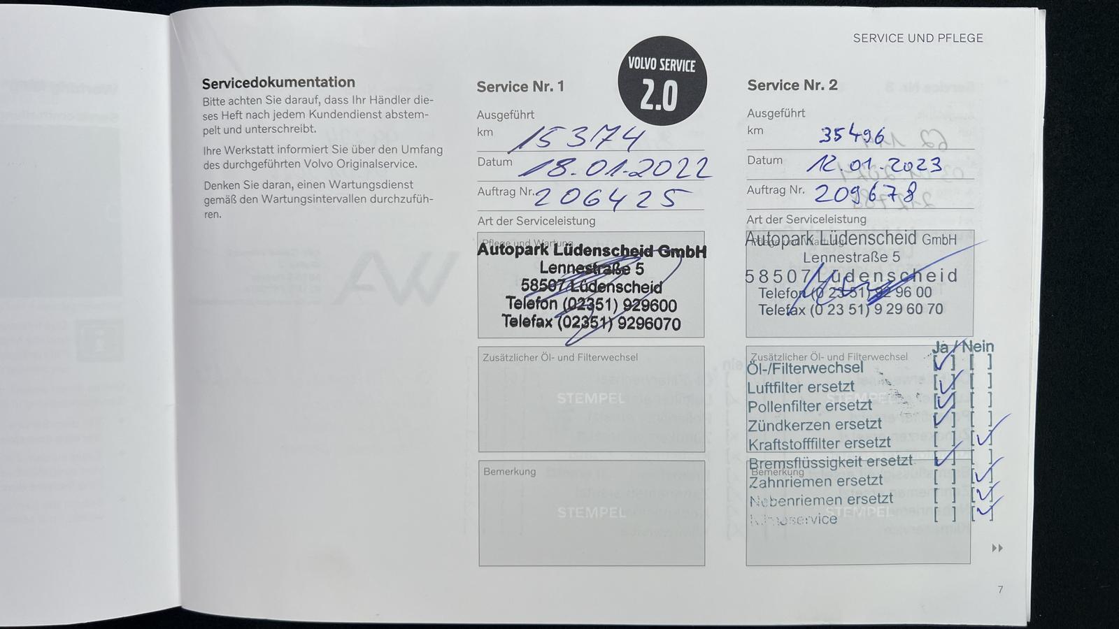 Volvo XC40 R Design AWD/ Pano/ AHK/ 360°/ BLIS/ HK