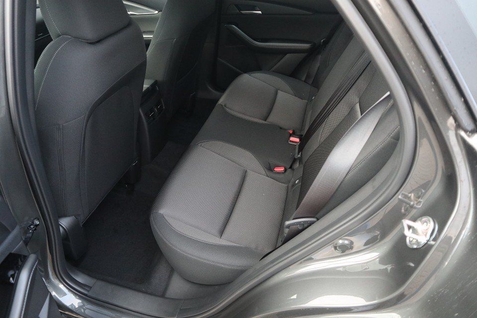 Fahrzeugabbildung Mazda CX-30 2025 M-Hybrid Centre-Line G-140 AT DESI NA