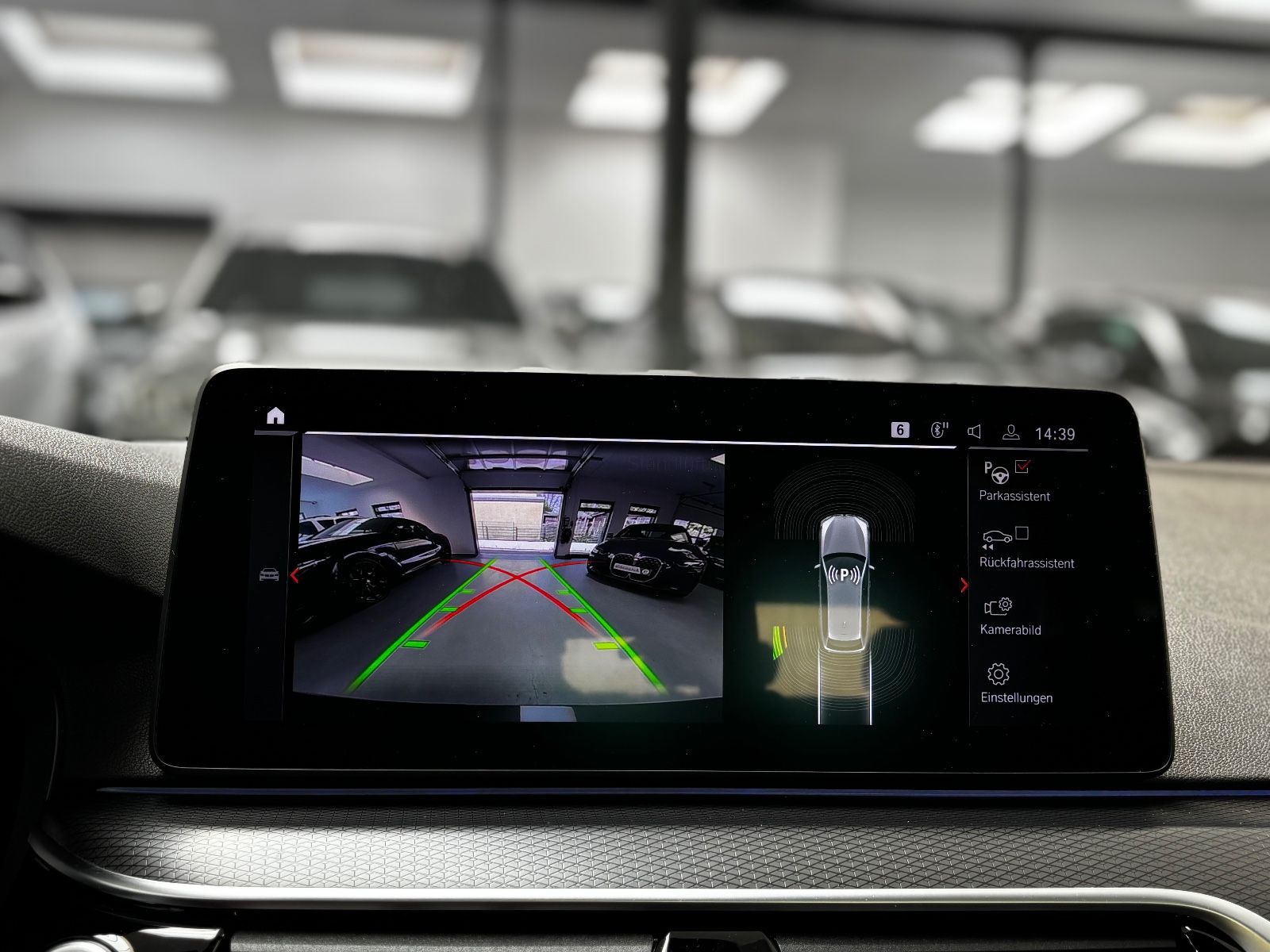 BMW 520d xDrive M Sport Touring HUD PANO LED CAM LIC foto 14