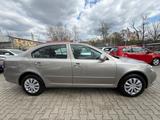 Skoda Octavia Lim. Family*AUTOMATIK*SCHECKHEFT - gebrauchte Skoda Octavia aus dem Jahr 2012