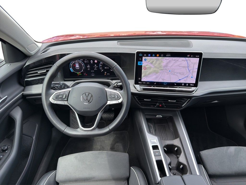Volkswagen Passat Variant - Bild 23