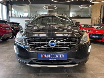 Volvo XC 60  Summum AWD *VOLLLEDER*NAVI*BI-XENON*PDC*