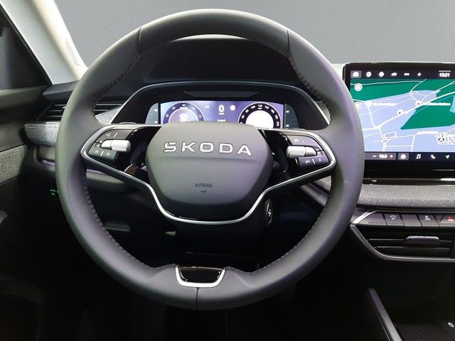 Fahrzeugabbildung Skoda Octavia Combi Selection 2.0TDI DSG PANO Leder