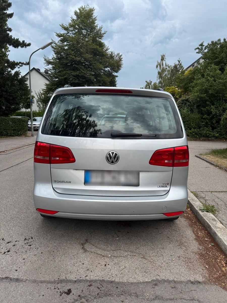 Volkswagen Touran 2015 — photo 5