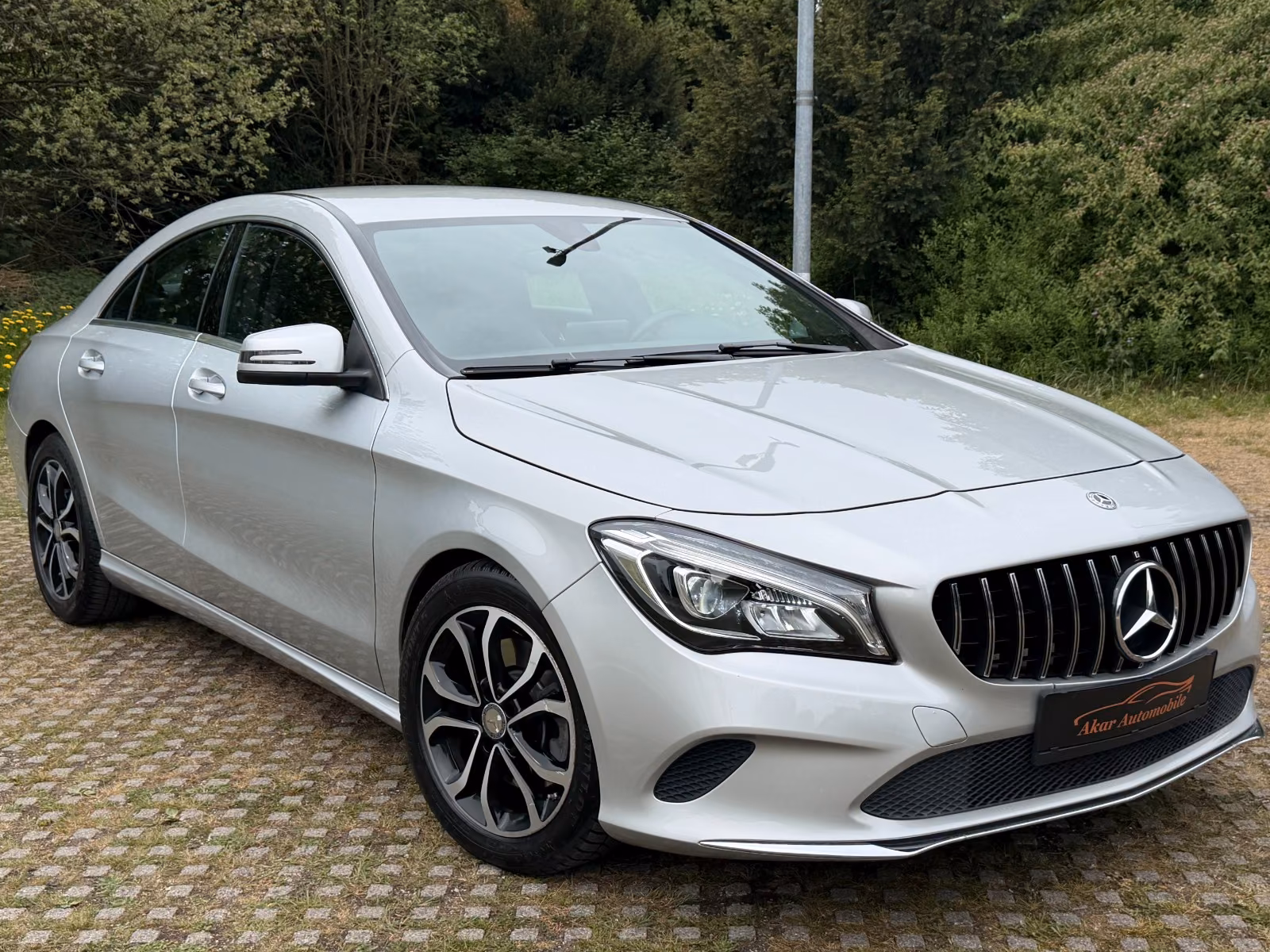 Mercedes-Benz CLA 250 Coupe *Leder *Navi *Kamera *Memory *LED
