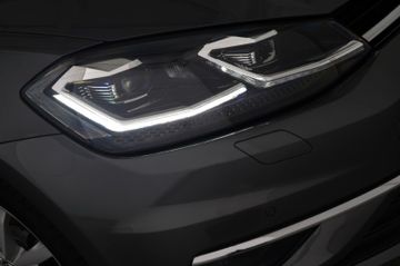 Volkswagen Golf VII 1,5TSI BMT DSG Variant Highline ACC LED