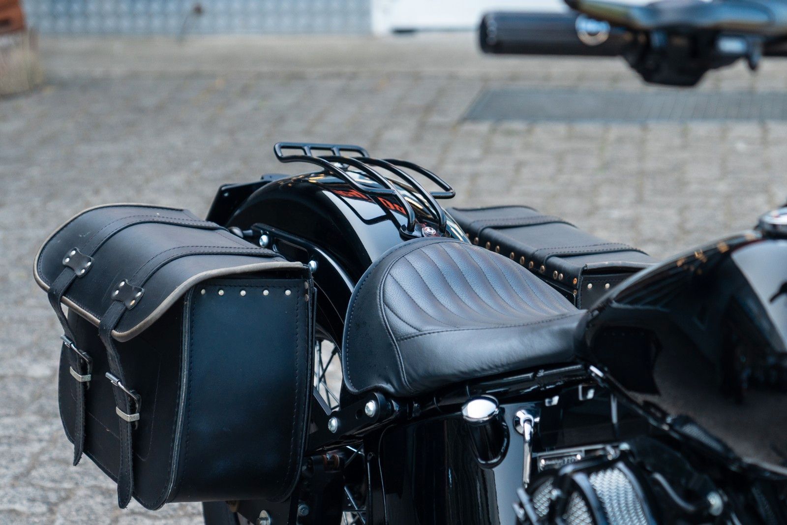 Fahrzeugabbildung Harley-Davidson FLSS SOFTAIL SLIM S 110 cui - Jekill & Hyde