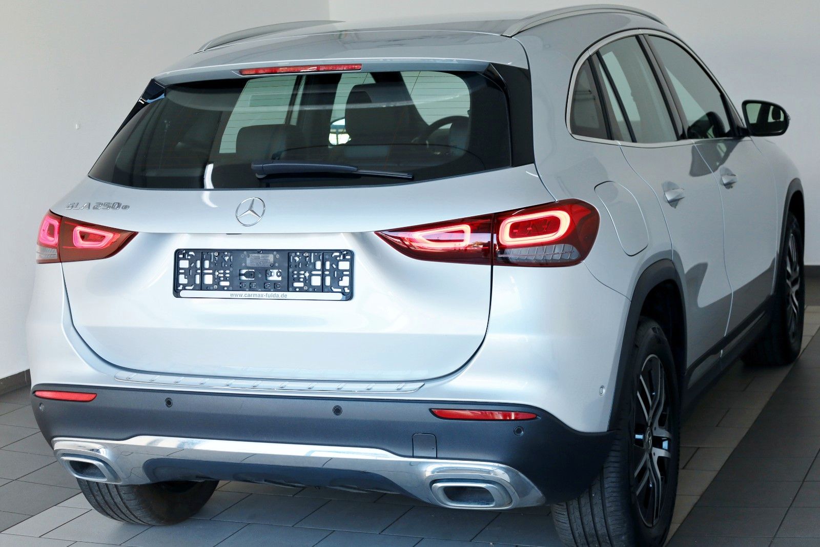Fahrzeugabbildung Mercedes-Benz GLA 250 e, Progressive Leder,Navi,LED,SH,Kamera