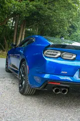 Chevrolet Camaro - blaue Chevrolet Camaro