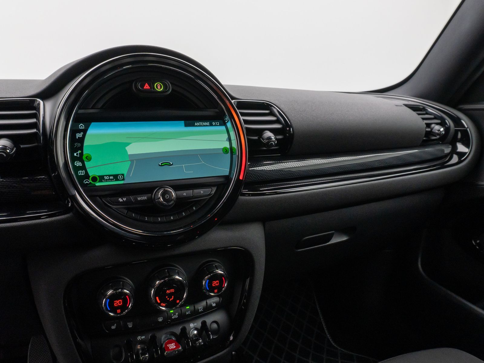 Fahrzeugabbildung MINI Cooper S Clubman Navi Sitzhz Tempomat 8Fach PDCh