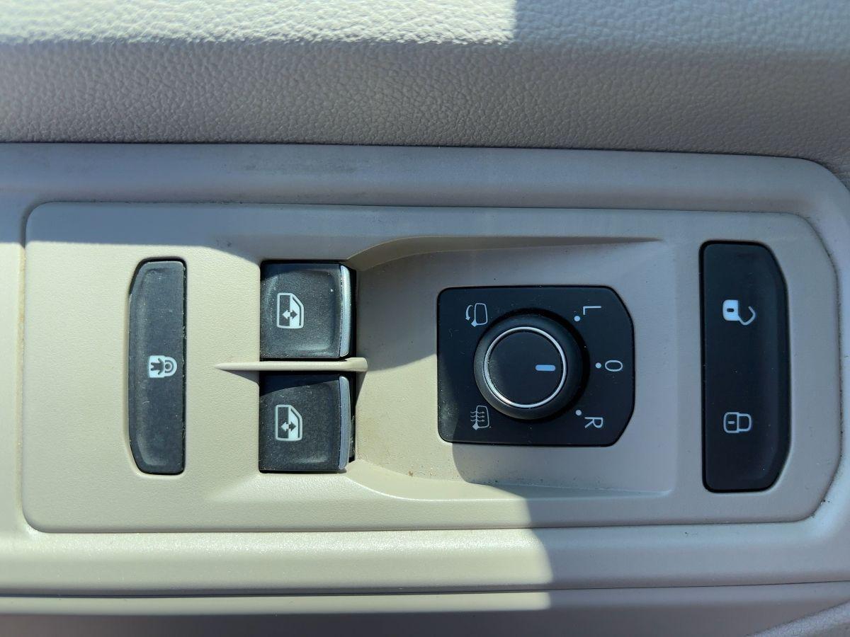 Volkswagen T7 Multivan 1.4 TSI Hybrid DSG Life  Sitzhzg. LE